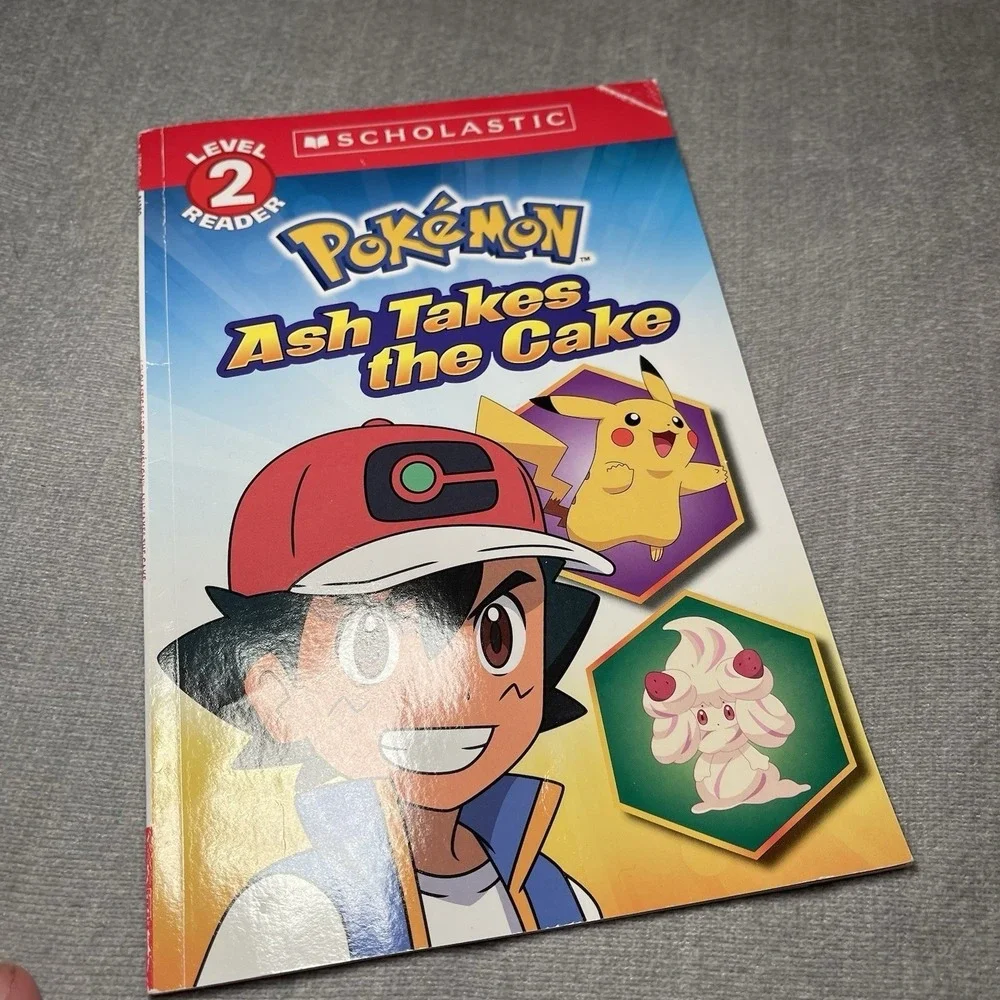 Pokémon Mixed‎ Lot Figures Book Poké Ball Belt Pikachu Eevee Charmander Mewtwo